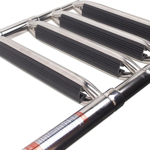 Ventes directes d'usine Quincaillerie marine Échelle télescopique en acier inoxydable Échelle pliante pliable à 4 marches pour <span class=keywords><strong>bateau</strong></span> - Product Image 5