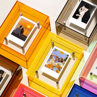 Décoration de la maison taille personnalisée couleur néon vissé Double face flottant tenture murale cadre photo en acrylique