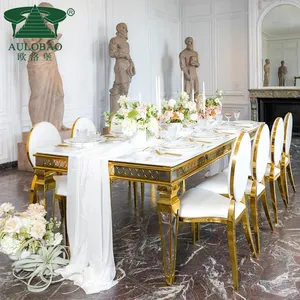 Mobilier moderne Mariage Vente en gros Tables de banquet à manger en or Dessus en MDF