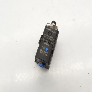 PLC SDE5-V1-O-Q6E-<span class=keywords><strong>P</strong></span>-M8 センサー - Product Image 1