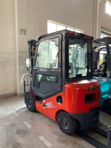 Montacargas Diésel Nuevo 2026 <span class=keywords><strong>CPCD18</strong></span> de 1.8 Toneladas con Desplazamiento Lateral, Contrapeso Automático, Precio Bajo de Fábrica, en Stock - Product Image 2