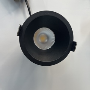 圆形可调光嵌入式<span class=keywords><strong>LED</strong></span>筒灯7W 9W 12W 15W COB AC110-240V <span class=keywords><strong>LED</strong></span>吸顶灯室内照明