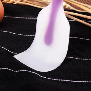 Piccolo pezzo unico in <span class=keywords><strong>Silicone</strong></span> traslucido spatola strumento di cottura ad alta temperatura <span class=keywords><strong>per</strong></span> crema e <span class=keywords><strong>pasticceria</strong></span> - Product Image 2