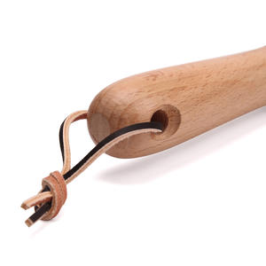 เครื่องมือคราดมือสวนแบบดั้งเดิมที่มีด้ามจับไม้เถ้าตามหลักสรีรศาสตร์สำหรับการคลาย<span class=keywords><strong>ดิน</strong></span> - Product Image 6