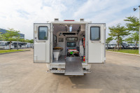 Véhicule d'ambulance tout-terrain Toyota Hilux Diesel 4x4 à transmission manuelle, ambulance de secours