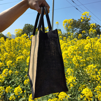 Sac fourre-tout en jute promotionnel en gros NEW YCH 2025 avec longue poignée en corde, réutilisable, écologique, logo personnalisé