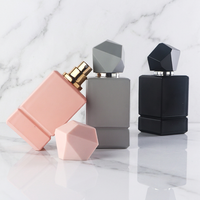 Flacon de parfum vide carré personnalisé de 50 ml avec bouchon géométrique, flacon de parfum de luxe moderne rose [couleur + logo disponibles]