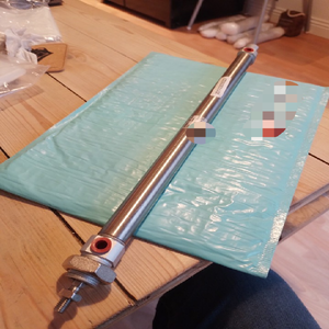 气缸 Cd85kn20-320-bwbr-x 未使用产品 - Product Image 1