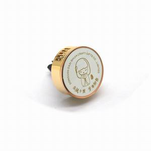 น้ำหอมปรับอากาศในรถยนต์ทำจากโลหะอุปกรณ์พ่นละอองน้ำมันหอมระเหยสำหรับรถยนต์โลโก้ที่กำหนดเอง - Product Image 5