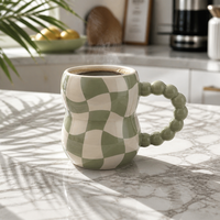 Tasse à café en céramique marbrée faite à la main avec une belle poignée perlée, impression personnalisée de branche d'olivier, tasse à thé en grès, logo OEM