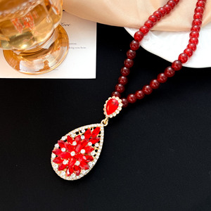 Guohaoshipin Red Crystal Flower Pendant Long Necklace Zinc Alloy Sweater Chain Gift Jewelry - Product Image 2