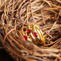 H & F Bague de couple personnalisable rubis rouge unique coupe ovale 18K 14K 9K bijoux en or pur pierre précieuse pour les mariages