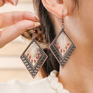 Boucles d'oreilles pendantes géométriques bohèmes en fil de coton ciré plaqué bronze antique, bijoux de fête pour femmes, boucles d'oreilles tendance - Product Image 3