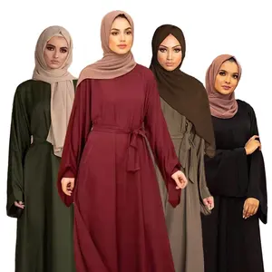 Abito lungo a maniche lunghe abaya in velluto abito islamico dubai manica a sbuffo abbigliamento islamico abito musulmano tinta unita per donna