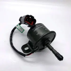 EX60 ZX60 EX65 ZX65 EX70 ZX70 EX75 ZX75-5A elektrikli yakıt pompası 12V 24V 4TNV94 Hitachi için ekskavatör motor parçaları