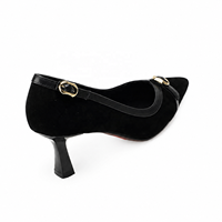 Vente en gros OEM ODM Chaussures à talon aiguille bout pointu pour femmes, à enfiler, avec boucle dorée, collections de marques fournisseurs, approvisionnement en vrac