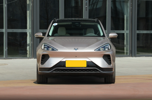 Arcfox Alphard T6 Modello 2025 688MAX 175kW 238 cavalli <span class=keywords><strong>SUV</strong></span> elettrico puro a 5 porte e 5 posti di medie dimensioni - Product Image 2