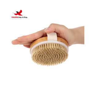 Brosse de bain exfoliante pour le dos, anti-cellulite, en bois, pour massage et peau sèche, vente en gros à bas prix pour achats mixtes, végane - Product Image 4