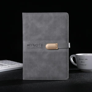 Diario con Copertina Rigida in Pelle PU A5 Personalizzato - Copertina con Strisce Verticali in Rilievo e Segnalibro - Product Image 6