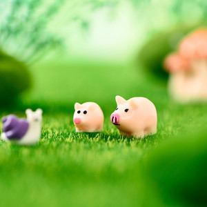 Mousse Micro Paysage Ornements <span class=keywords><strong>Cochon</strong></span> Mère Piggy Poupée Résine DIY En Gros pour Noël Nouvel An Décorations Modèle Animal - Product Image 2