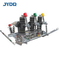 Interruptor de Circuito al Vacío de Alta Tensión para Exteriores ZW43 12kV, 630-1250A, 12.5-25kA, Tipo Pole Embedded con Desconectador, Certificado IEC, Montado en Poste