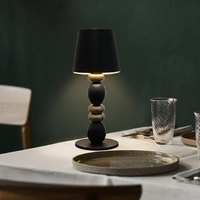 Lampe de bureau LED moderne de style nordique, artistique, sans fil, à piles, avec charge USB-C, commande tactile, intensité réglable, construction métallique, pour la maison