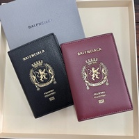 Nouveau Portefeuille et Porte-Passeport Tendance Printemps/Été 2025 Paris en Liège Imprimé Animal Modèle 005 Sans Porte-Billets d'Avion