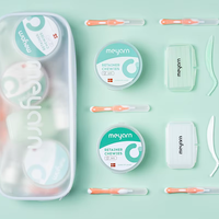 Kit de Cuidado Dental Portátil 7 en 1, Cepillo de Dientes en Forma de V, Cepillo Interdental, Hilo Dental, Mini Pasta de Dientes, Enjuague Bucal, Caja de Almacenamiento