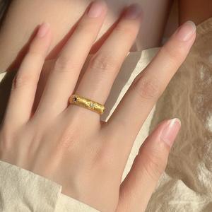 Artisanat italien, bague rétro de style palais sertie d'étoiles en or 18 carats avec argent pur S925 et texture velours, bagues tendance - Product Image 4