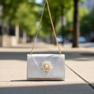 Bolso Bandolera Blanco Fana para Mujer con Decoración Floral de Perlas, Poliéster Impermeable, Correa Única de Cadena, Estampado Lichi, Todas las Estaciones - Product Image 2