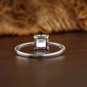 1,29 TDW Cojín y corte redondo Pave Ajuste Anillo de diamante 18K Oro blanco Cesta Ajuste Cvd/Hpht Diamond Lab Stone - Product Image 4