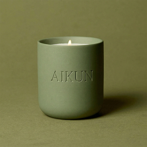 Bougie en cire de soja en pot en céramique mate minimaliste écologique, marque privée, parfum d'ambiance pour la maison, pour usage en spa - Product Image 1