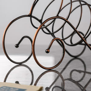 Porte-vin mural décoratif de luxe en fer forgé couleur bronze Guqin, capacité 4 verres à pied, pour entrée de maison - Product Image 3