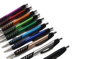 ปากกาสไตลัส 2 in 1 พร้อมด้ามจับที่สะดวกสบาย - ปากกาสไตลัสแบบ Capacitive และปากกาลูกลื่นแบบคลิก สำหรับอุปกรณ์หน้าจอสัมผัสทั่วไป - Product Image 2