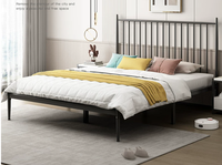 Cadre de lit en métal à lattes verticales avec tête de lit haute, lit plateforme double en fer robuste pour chambre moderne