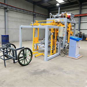 Machine à fabriquer des blocs de <span class=keywords><strong>terre</strong></span> compressée, d'argile, de boue, de cendres, de cendres volantes, de béton, de ciment, de pavés autobloquants QT 4-25 à bas prix - Product Image 4