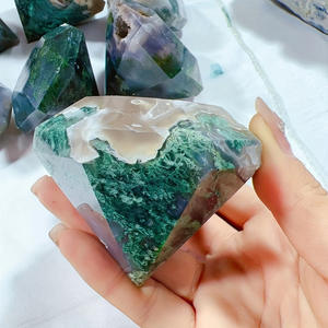 Offre Spéciale : Cristaux de Guérison Faits Main en Pierres Précieuses Naturelles – Agate Mousse Énergétique en Formes de Diamant, Idéal pour un Cadeau - Product Image 1