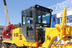 Heavy Duty Lich Mach Motor Graders Construcción Maquinaria de alta durabilidad - Product Image 6