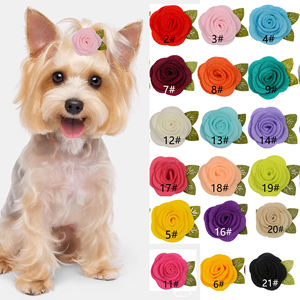 Dog Hair Crown <span class=keywords><strong>Bows</strong></span> com clipes para cães pequenos, Bulk 4pcs Cute Handmade Pet Dog <span class=keywords><strong>Bows</strong></span> <span class=keywords><strong>Girl</strong></span> Clips, Puppy Yorkie Hair Accessories - Product Image 1
