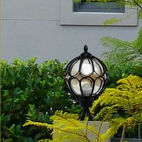 Lampe de poteau extérieure vintage étanche IP54 en aluminium pour parc, portail, cour
