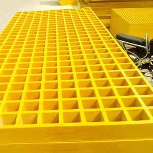 Grille en fibre de verre GRP/FRP QIQIAN personnalisée, résistante aux produits chimiques, pour l'épuration des eaux usées – Prix usine - Product Image 1