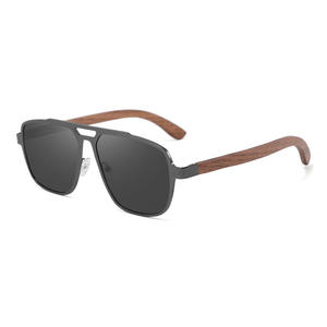 Gafas de sol de aviador metálicas transfronterizas para hombre con patillas de madera, lentes TAC polarizadas UV400, montura negra - Product Image 5