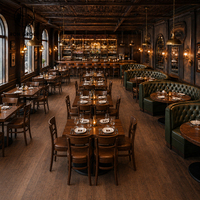 Meubles de restaurant Ron Group, banquette demi-cercle capitonnée en cuir avec chaise en cuir et structure en bois, table carrée en bois massif durable.
