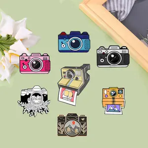 Creative and personalized black and white camera alloy brooch  personalized collar enamel paint brooch pin badge