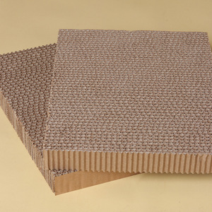 Tappetino Tiragraffi per Gatti in Cartone Riciclabile Reversibile, Grande e Resistente, Ricaricabile - Product Image 5