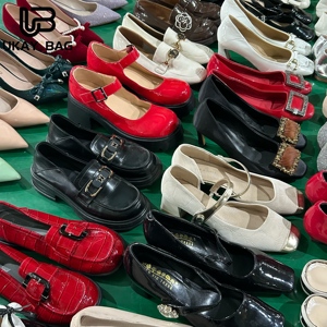 รองเท้ามือ<span class=keywords><strong>สอง</strong></span>จาก S15รองเท้าแตะผู้หญิงส้นสูงส้นเตี้ยมือ<span class=keywords><strong>สอง</strong></span>จากอิตาลี - Product Image 6