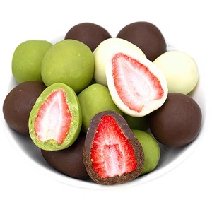 Galletas de frutas Snacks exóticos Candy Japan Chocolate Caja de embalaje de fresa liofilizada Matcha - Product Image 6