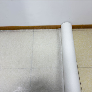 Rouleau de protection en feutre adhésif pour sols, murs et travaux de construction - Product Image 3