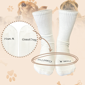 Calcetines blancos personalizados de alta calidad, calcetines deportivos bordados personalizados para hombres y mujeres <span class=keywords><strong>con</strong></span> logotipo - Product Image 4