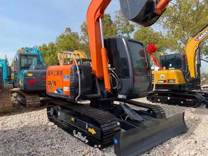 Excavatrice sur chenilles Hitachi d'occasion 6,5 tonnes ZX70 120 170 240 270 90% NEUVE Modèle 2022 Capacité de godet 0,35m³ Origine Japon Construction - Product Image 2